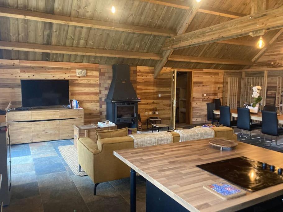 Le Chalet Du Renard Le Tampon Extérieur photo